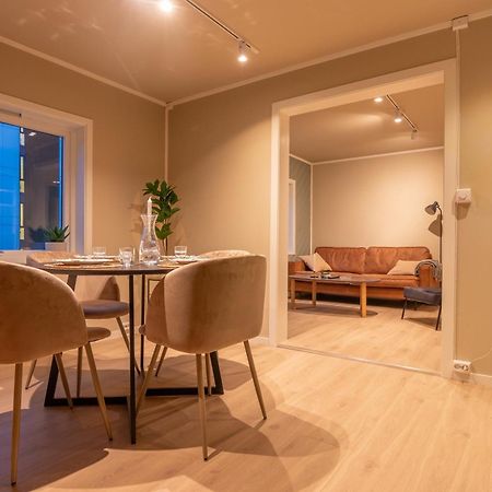 Cozy And Spacious Apartment In City Centre Tromsø Exteriör bild