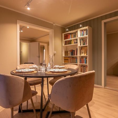 Cozy And Spacious Apartment In City Centre Tromsø Exteriör bild