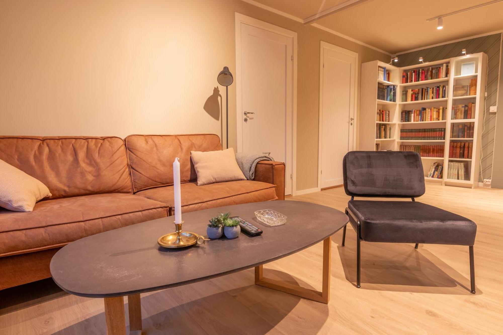 Cozy And Spacious Apartment In City Centre Tromsø Exteriör bild