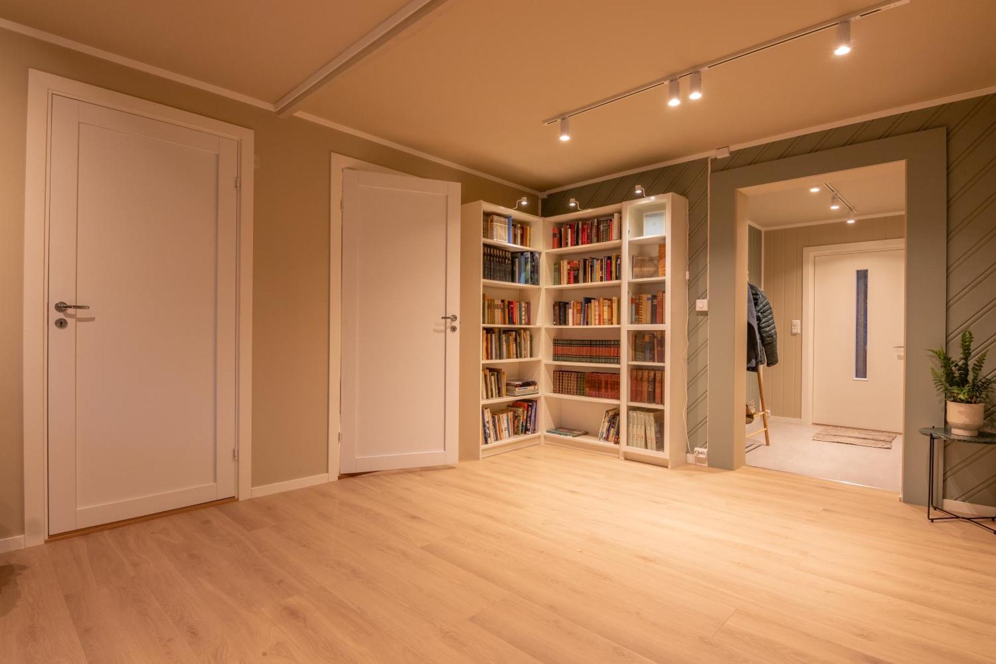 Cozy And Spacious Apartment In City Centre Tromsø Exteriör bild